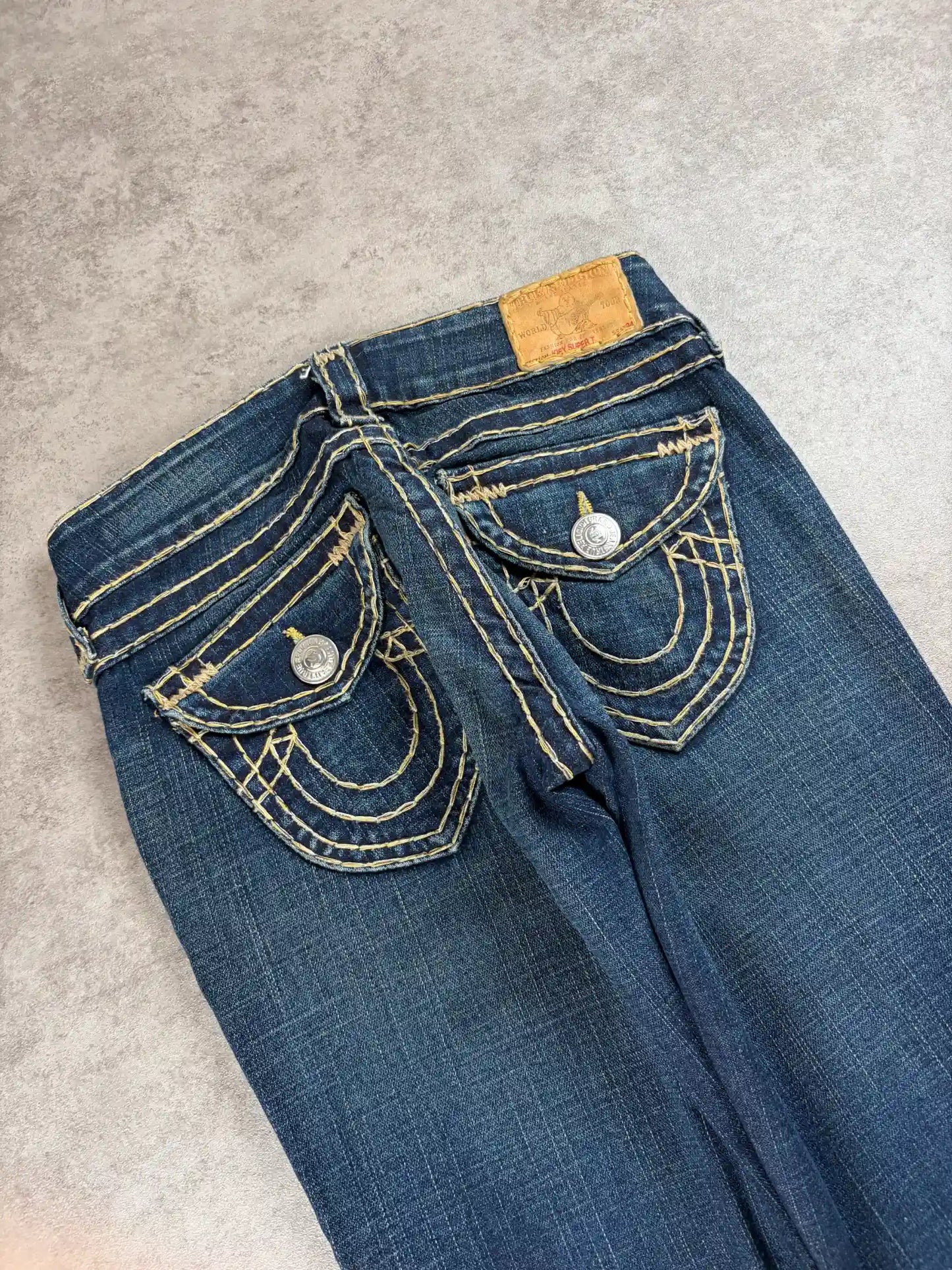 True Religion bootcut (S)