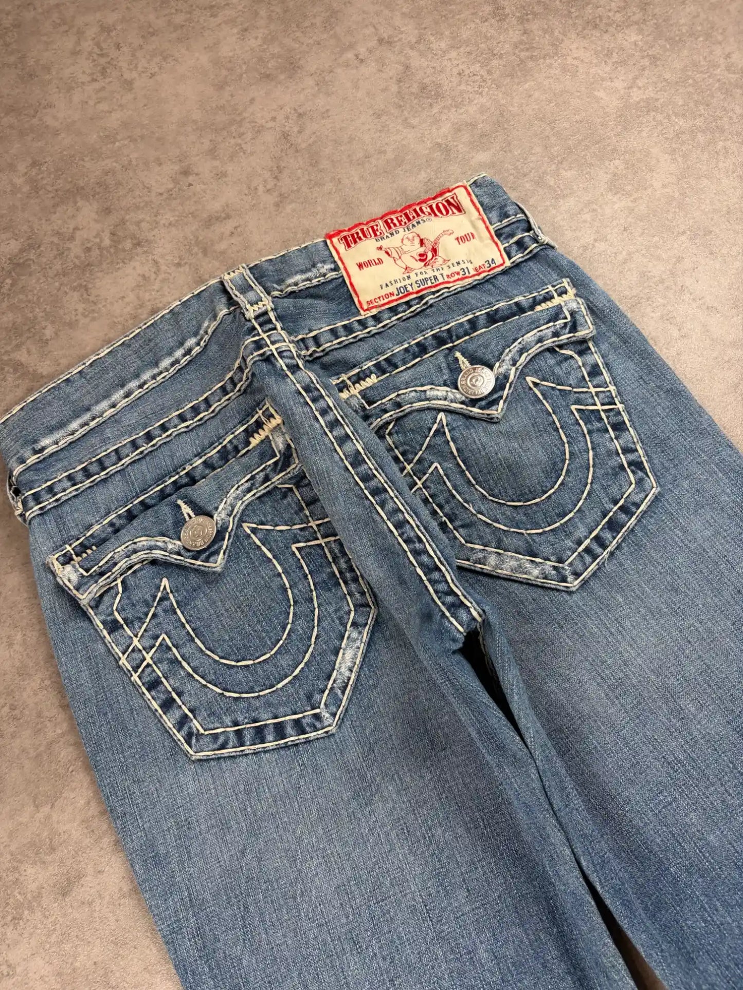 True Religion bootcut-baggy (M)