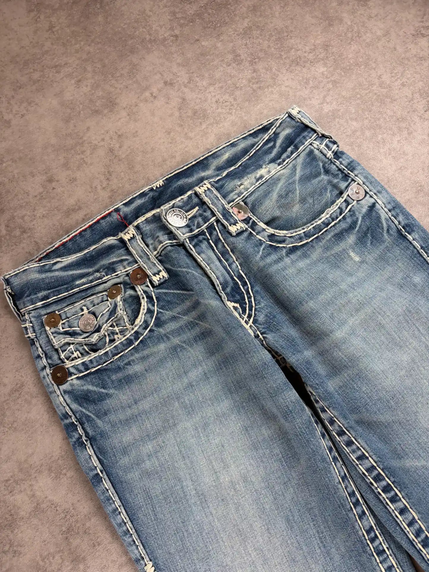 True Religion bootcut-baggy (M)