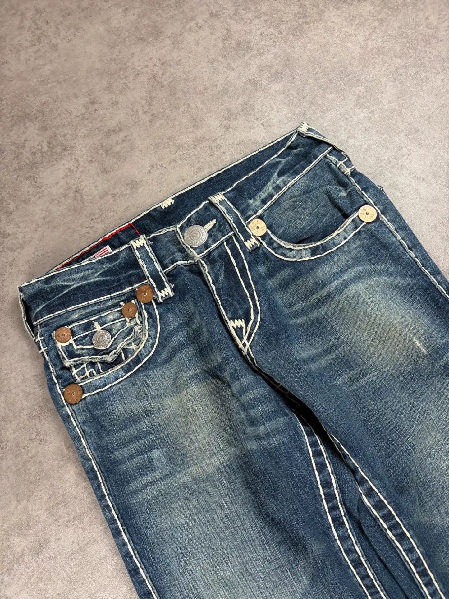 True Religion flared-baggy (M)